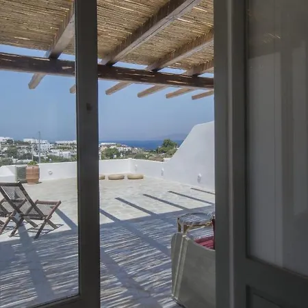 Tavros * Mykonos Town